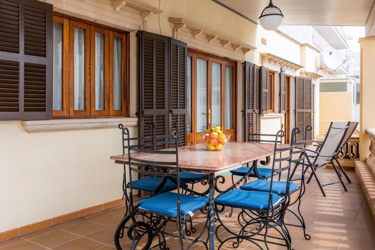 Dofi Villa Cala Millor  Exterior photo